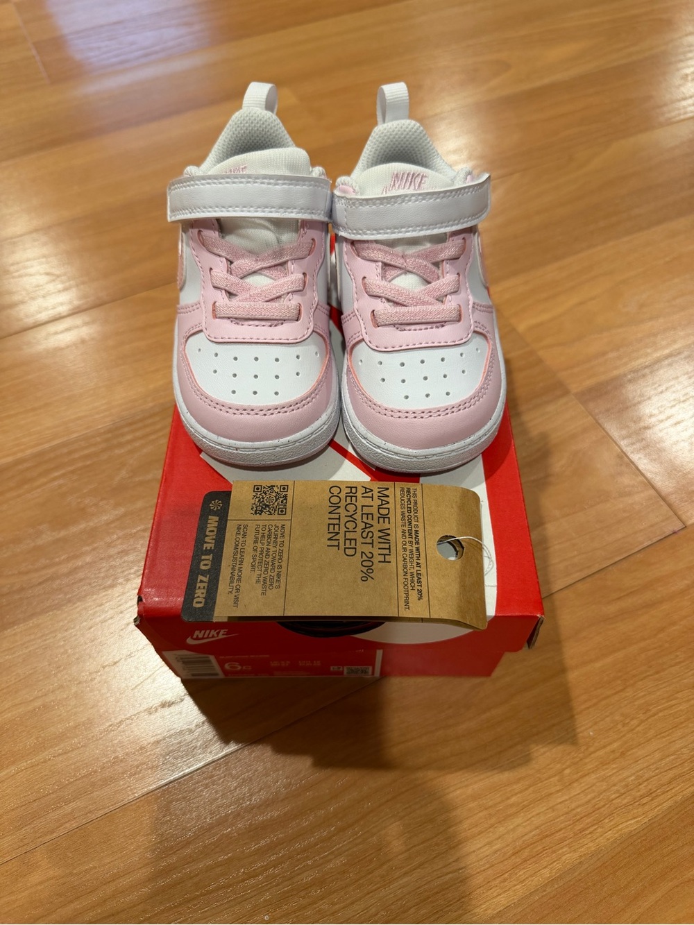 NWOT- Nike Kids' Court Borough Low Recraft Toddler size 6c